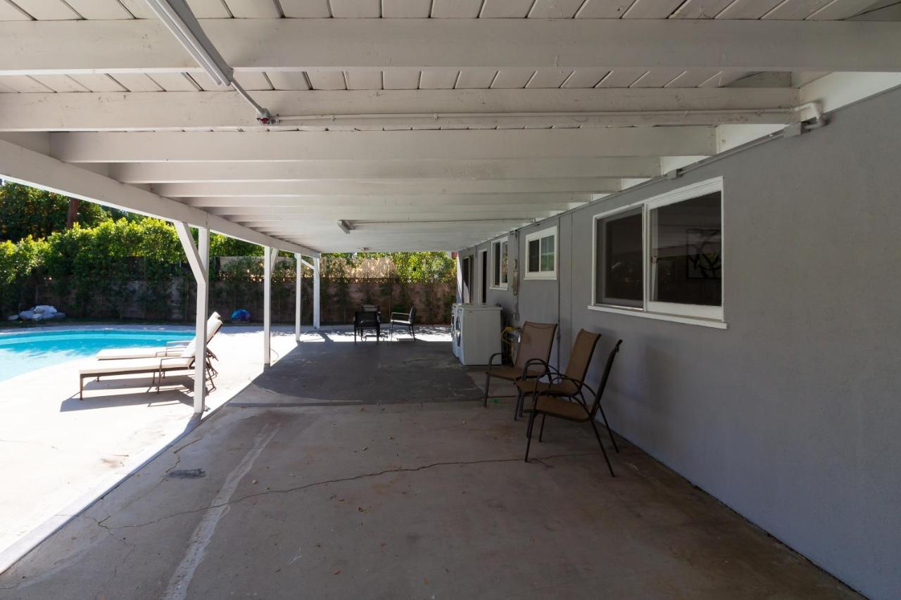 Сasa de vacaciones 4 Bedroom West Hills Charmer With Pool