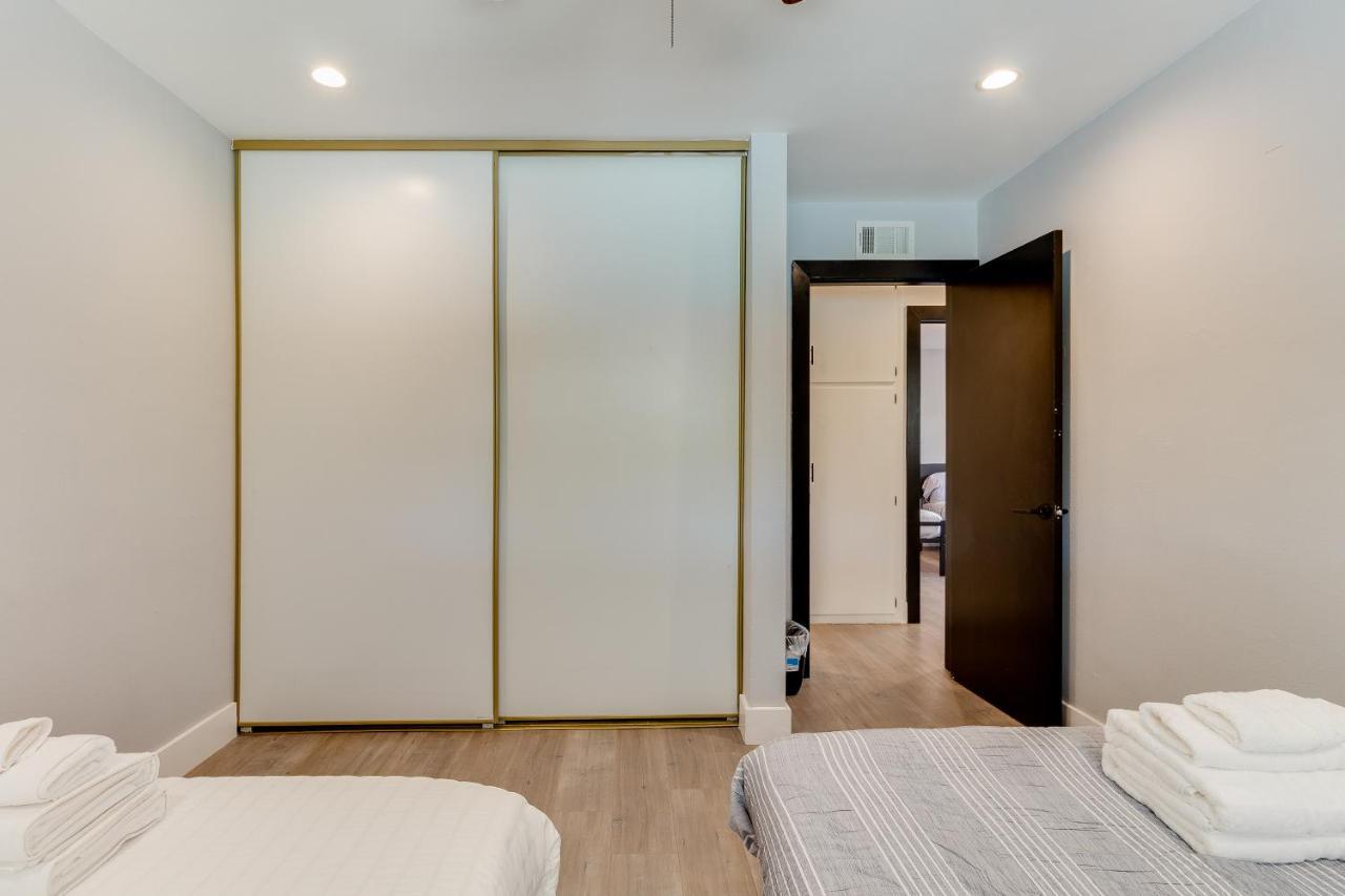 Сasa de vacaciones 4 Bedroom West Hills Charmer With Pool Los Ángeles